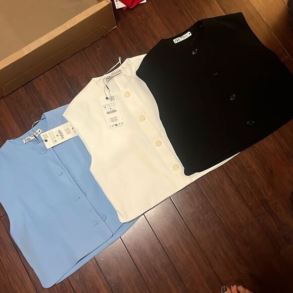 Buttoned Vest Top - ZW Collection - NWT - 3 Colors (Sold Separate) - Picture 4 of 9